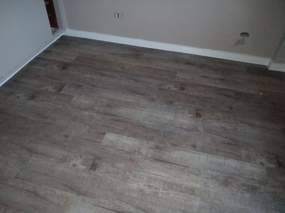 Pisos Vinílicos - Colocar piso Vinílico - Preço Pisos Vinílicos - Colocar piso Vinílico - Preço